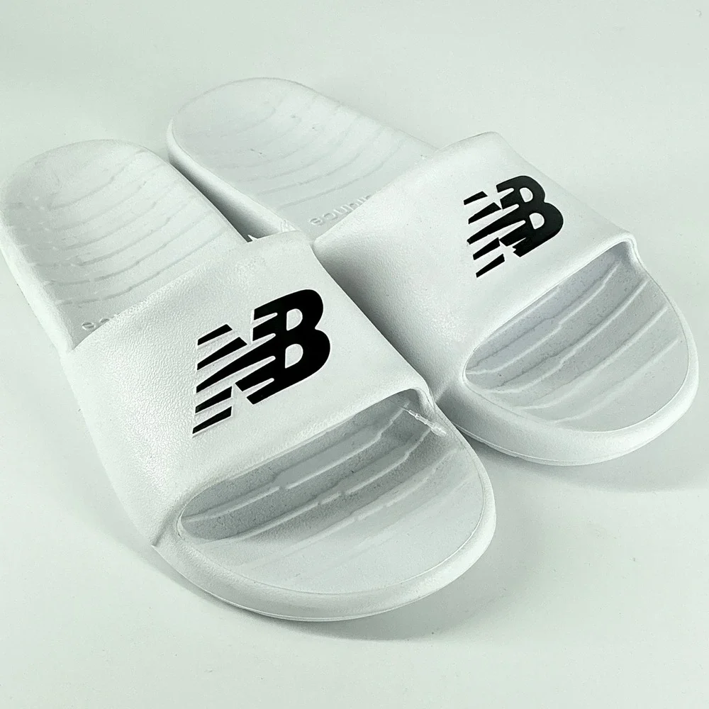 New Balance Mens Size 10 100 Slide Sandals NEW White Black Logo $40